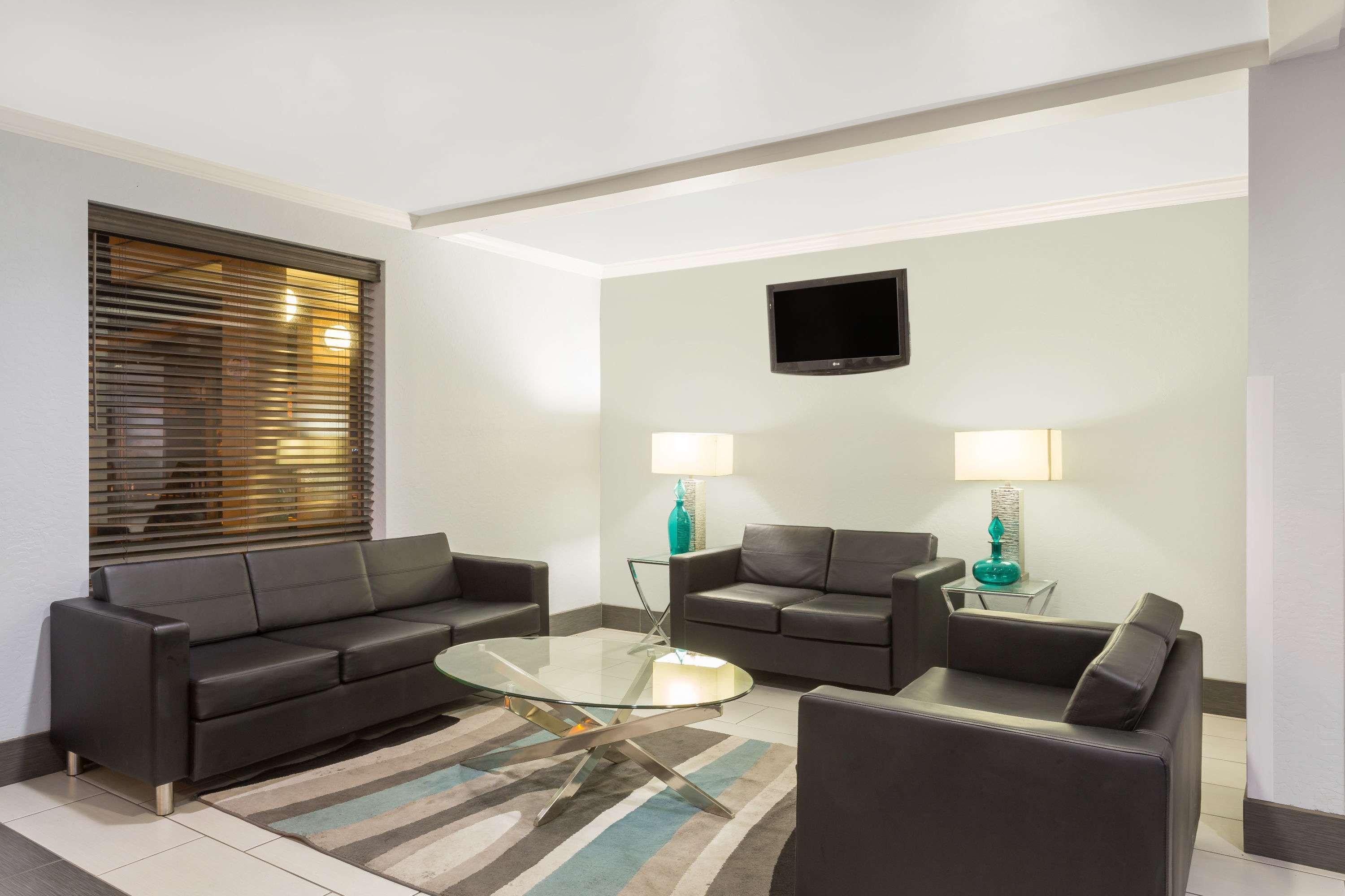 Baymont By Wyndham Flagstaff Hotell Exteriör bild